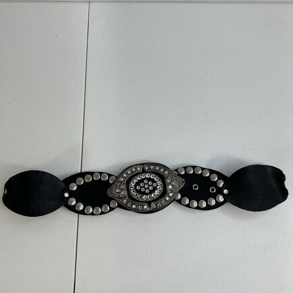 Leather Studded Belt Large 38 Bling Buckle Conch Style Black Silver Southwestern - Picture 4 of 16